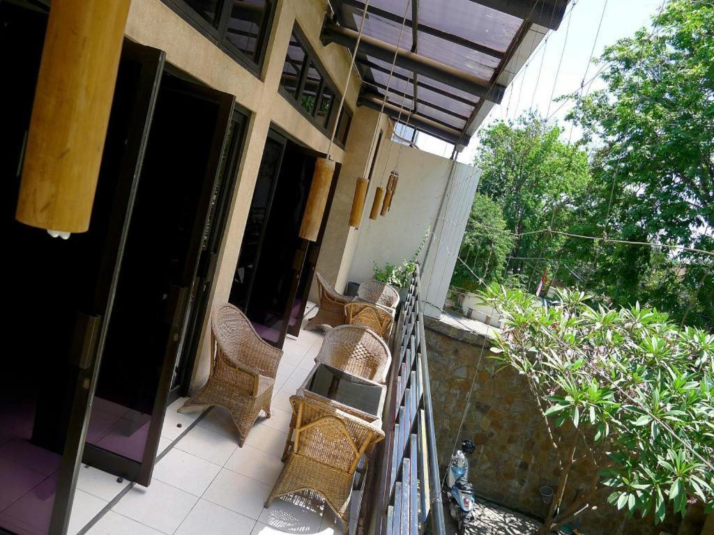 Jawa 22 Hotel And Residence Sorabaya Extérieur photo